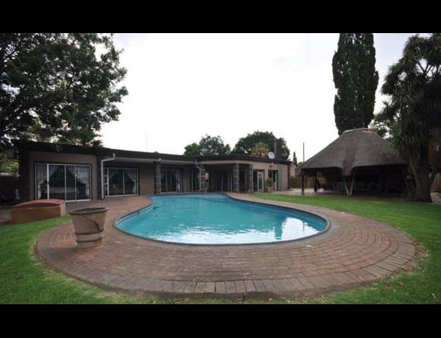 3 BEDROOM HOUSE FOR SALE IN ARCON PARK